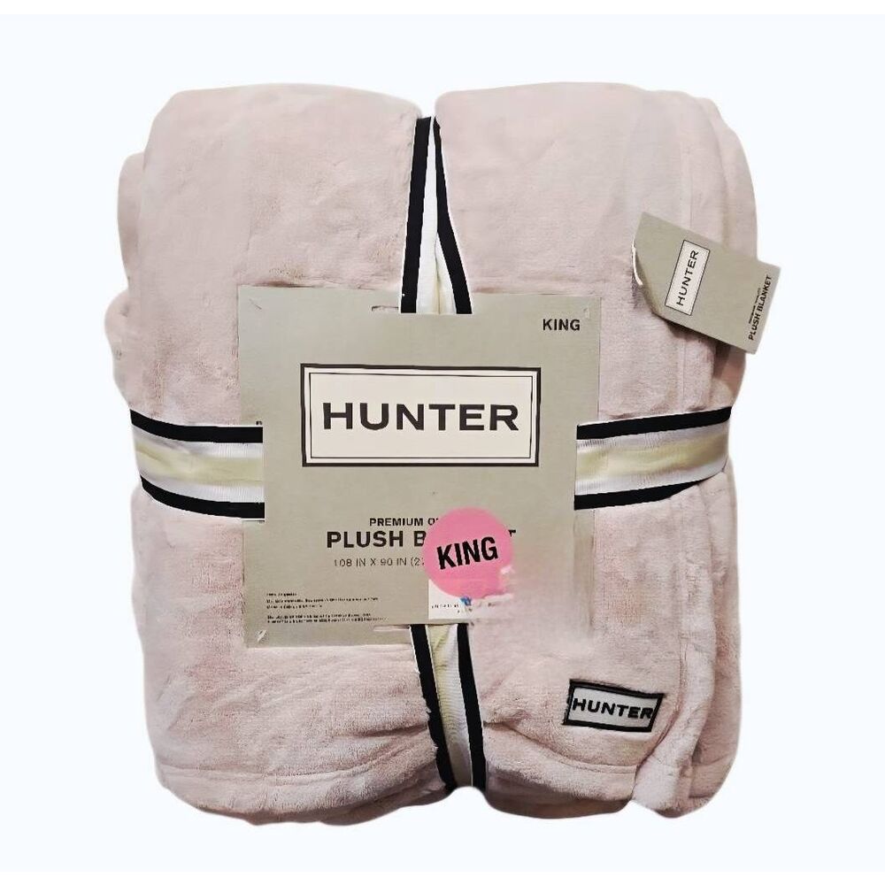 Hunter Coco Flannel Oversized Plush King Blanket- Mauve Chalk